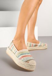 Beżowe Espadryle w Szydełkowy Wzór z Plecioną Podeszwą Tillarina. Brązowe espadryle Born2be, z aplikacjami, wakacyjne, bez obcasa. Za 109.99 zł.