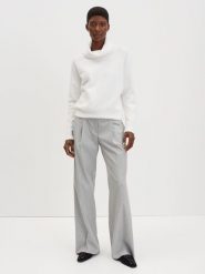 Someday Golf "Uraja" w kolorze białym rozmiar: 40. Białe swetry someday., bez wzorów, bez ramiączek. Za 104.99 zł.