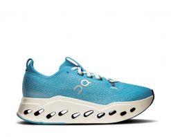 Buty do biegania damskie On Cloudsurfer Max horizon/ivory. Białe buty do biegania On, bez wzorów, z gumy, bez zapięcia, do biegania. Za 828.40 zł.