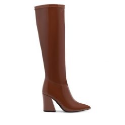 Kozaki Nine West. Brązowe kozaki Nine West, bez wzorów, bez obcasa, na słupku, bez zapięcia. Za 329.99 zł.