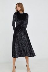Nissa sukienka kolor czarny midi rozkloszowana. Czarne sukienki Nissa, bez wzorów, bez kołnierzyka, bez ramiączek, maxi, dopasowane. Za 1,469.90 zł.