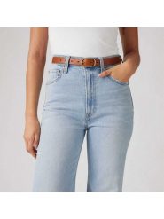 Levi's Skórzany pasek w kolorze jasnobrązowym rozmiar: 100. Brązowe paski Levi's, bez wzorów, z materiału. Za 82.95 zł.