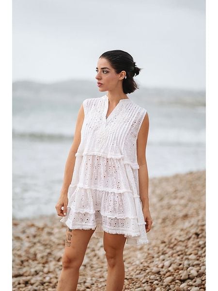 Isla Bonita by SIGRIS Sukienka w kolorze białym rozmiar: S. Białe sukienki Isla Bonita by SIGRIS, s, bez wzorów, z bawełny, bez kołnierzyka, bez ramiączek, mini, rozkloszowane. Za 163.26 zł.