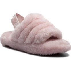 Kapcie UGG - K Fluff Yeah Slide 1098494K K/Slpn. Kapcie marki Cropp. W wyprzedaży za 319.00 zł.