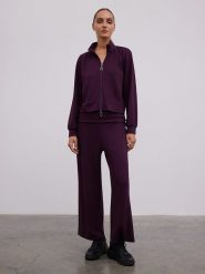 BGN Spodnie w kolorze fioletowym rozmiar: 40. Różowe spodnie materiałowe BGN, bez wzorów, z materiału. Za 100.52 zł.