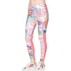Legginsy w kolorze jasnoróżowym ze wzorem. Legginsy sportowe marki bonprix. W wyprzedaży za 195.95 zł.