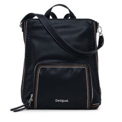 Plecak Desigual. Czarne plecaki Desigual, bez wzorów, bez dodatków. Za 259.99 zł.