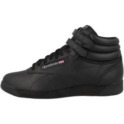 Buty do chodzenia damskie Reebok Freestyle. Czarne buty treningowe Reebok, bez wzorów, z gumy, bez zapięcia, trekkingowe. Za 319.00 zł.