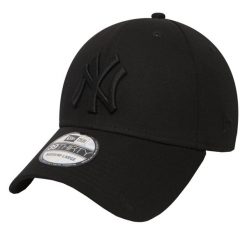 Czapka z daszkiem New Era MLB New York Yankees. Czarne czapki z daszkiem New Era, bez wzorów, sportowe. Za 119.99 zł.