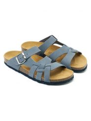 Mandel Skórzane klapki "Alvaro" w kolorze błękitnym rozmiar: 40. Niebieskie klapki Mandel, bez wzorów, z nubiku, klasyczne, z otwartym noskiem, bez obcasa, bez zapięcia. Za 130.99 zł.