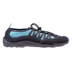Buty do wody damskie Aquawave Gimani WMNS - błękitno-czarne, Rozmiar buta 41. Czarne buty treningowe AQUAWAVE, na lato, bez wzorów, z materiału, bez zapięcia, na fitness i siłownię. Za 74.99 zł.