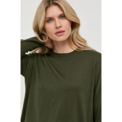 Max Mara Leisure sweter jedwabny damski kolor zielony lekki. Zielone swetry Max Mara Leisure, l, bez wzorów, z dzianiny, bez ramiączek. Za 1,039.90 zł.