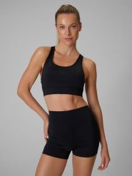4F Biustonosz treningowy z niskim wsparciem damski - czarny S. Czarne biustonosze sportowe 4f, bez wzorów, z gumy, na fitness i siłownię. Za 99.99 zł.