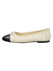 GANT Footwear Skórzane baleriny "Chadii" w kolorze kremowym rozmiar: 42. Brązowe baleriny GANT Footwear, bez wzorów, bez obcasa, bez zapięcia. Za 289.95 zł.