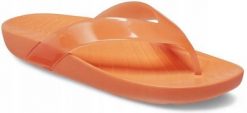 Japonki Dla Dorosłych Crocs Splash Glossy Flip. Brązowe japonki Crocs, bez wzorów, z materiału. Za 99.99 zł.