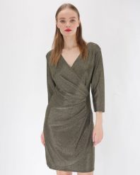 Połyskująca sukienka mini. Żółte sukienki Unisono, s, bez wzorów, z tkaniny, wizytowe, bez kołnierzyka, bez ramiączek, mini, dopasowane. Za 169.00 zł.