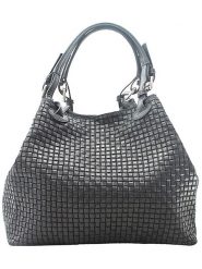 ORE10 Skórzana torebka w kolorze czarnym - 34 x 29 x 18 cm rozmiar: onesize. Czarne torebki klasyczne ORE10, bez wzorów, z materiału, przez ramię, bez dodatków. Za 217.99 zł.