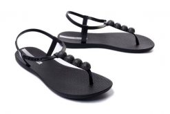 IPANEMA 26751 CLASS GLOW 24683 black, sandały/japonki damskie. Czarne sandały Ipanema, bez wzorów, bez obcasa, bez zapięcia. Za 119.99 zł.