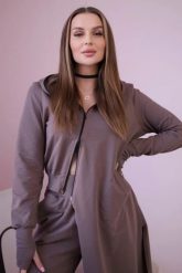 Komplet dresowy bluza z dłuższym bokiem mocca. Bluzy KESI, l, bez wzorów, z bawełny, bez ramiączek, bez kaptura. Za 334.56 zł.