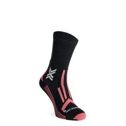 Skarpety do biegania damskie X-Socks Trailrun Perform Crew. Czarne skarpetki X-Socks, bez wzorów. Za 96.99 zł.