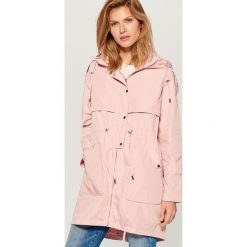 Parka z plisą maskującą - Różowy. Płaszcze marki Mohito. Za 249.99 zł.