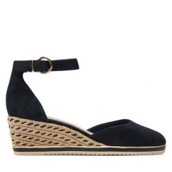 Espadryle Tamaris. Niebieskie espadryle Tamaris, bez wzorów, bez obcasa. Za 259.99 zł.