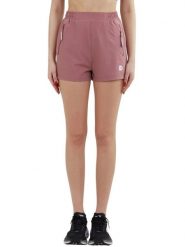 Szorty sportowe damskie Fundango Karin. Fioletowe szorty sportowe FUNDANGO, bez wzorów, z materiału, na fitness i siłownię. Za 299.00 zł.