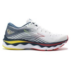 Buty do biegania dla kobiet Mizuno Wave Sky 6. Białe buty do biegania Mizuno, bez wzorów, z materiału, bez zapięcia, do biegania, mizuno wave. Za 657.30 zł.