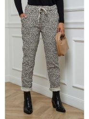 L'armoire de Suzette Spodnie w kolorze beżowym rozmiar: 38/40. Brązowe spodnie materiałowe L'armoire de Suzette, bez wzorów, z materiału, klasyczne, z standardowym stanem. Za 122.38 zł.