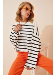 Happiness Istanbul Sweter w kolorze białym rozmiar: S/M. Białe swetry Happiness Istanbul, m, bez wzorów, bez ramiączek. Za 60.99 zł.