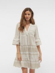 Vero Moda Sukienka w kolorze biało-beżowym rozmiar: XXL. Białe sukienki Vero Moda, xxl, bez wzorów, z bawełny, bez kołnierzyka, bez ramiączek, mini. Za 114.71 zł.