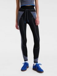 Damskie legginsy bezszwowe Hummel. Czarne legginsy Hummel, bez wzorów, z materiału, sportowe. Za 192.60 zł.