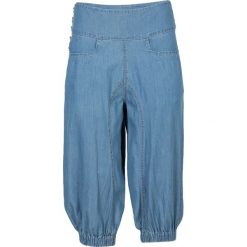 Rybaczki dżinsowe bonprix niebieski "bleached". Jeansy marki bonprix. Za 89.99 zł.
