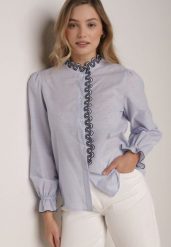 Niebieska Koszula z Bawełny Ozdobiona Haftowaną Falbanką Zenatia. Niebieskie koszule Born2be, l, bez wzorów, z bawełny, eleganckie, bez kołnierzyka, bez ramiączek. Za 99.99 zł.