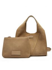 Gianni Chiarini Torebka Euforia BS 11654 CMNRV Zielony. Zielone torebki klasyczne Gianni Chiarini, bez wzorów, ze skóry, bez dodatków. Za 979.99 zł.