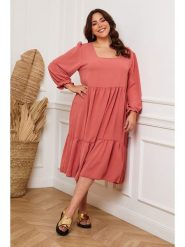 Plus Size Company Sukienka "Arnis" w kolorze jasnoróżowym rozmiar: 42. Różowe sukienki Plus Size Company, plus size, bez wzorów, klasyczne, bez kołnierzyka, plus size, bez ramiączek, midi. Za 66.00 zł.