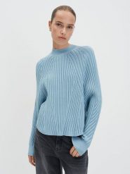 Someday Sweter w kolorze błękitnym rozmiar: S. Niebieskie swetry someday., s, bez wzorów, prążkowane, bez ramiączek. Za 173.99 zł.