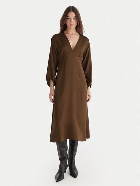 ViCOLO Sukienka koktajlowa TF0250 Brązowy Regular Fit. Brązowe sukienki ViCOLO, xl, bez wzorów, z wiskozy, wizytowe, bez kołnierzyka, bez ramiączek. Za 349.99 zł.