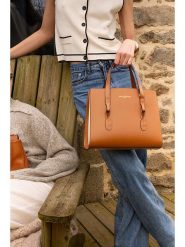 Maison héritage PARIS Skórzana torebka "Hera" w kolorze jasnobrązowym - 31 x 24 x 14 cm rozmiar: onesize. Brązowe torebki klasyczne maison héritage PARIS, bez wzorów, z materiału, bez dodatków. Za 521.99 zł.