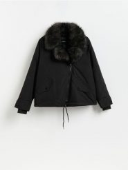 Kurtka parka - czarny. Czarne kurtki Reserved, l, bez wzorów, z tkaniny, bez kaptura. Za 299.99 zł.