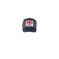Damska czapka typu trucker Superdry. Czarne czapki z daszkiem Superdry, bez wzorów, klasyczne. Za 148.85 zł.