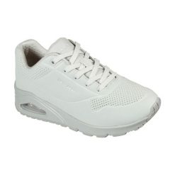 Buty SKECHERS UNO STAND ON AIR Beżowy. Brązowe trekkingi Skechers, bez wzorów, z materiału, bez zapięcia, trekkingowe. Za 323.99 zł.