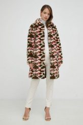 Guess płaszcz damski kolor różowy przejściowy. Czerwone płaszcze Guess, l, z aplikacjami, z materiału, bez kaptura. Za 1,119.90 zł.