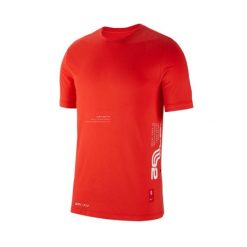 Koszulka sportowa damska Nike Kyrie Irving Dry-Fit z krótkim rękawem. Czerwone t-shirty sportowe Nike, l, bez wzorów, bez ramiączek, do koszykówki. Za 160.99 zł.