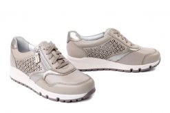 COMFORTABEL 951337-08 beige, półbuty damskie. Brązowe półbuty wsuwane Comfortabel, na lato, w ażurowe wzory, ze skóry, bez obcasa, na koturnie. Za 305.91 zł.