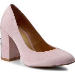 Półbuty L37 - Lady Rabbit Z1 Różowy. Czerwone czółenka marki L37, ze skóry. W wyprzedaży za 309.00 zł.