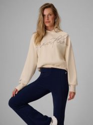 4F Bluza dresowa regular z kapturem damska - kremowa XS. Brązowe bluzy z kapturem 4f, xs, z aplikacjami, z dresówki, z kapturem. Za 159.99 zł.