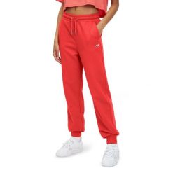 Spodnie damskie FILA Buetzow. Brązowe spodnie dresowe Fila, bez wzorów, długie. Za 159.99 zł.