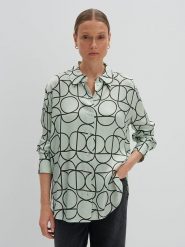 Someday. Koszula w kolorze zielonym rozmiar: 40. Zielone koszule someday., bez wzorów, z wiskozy, bez kołnierzyka, bez ramiączek. Za 195.99 zł.