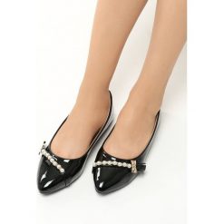 Czarne Baleriny Sipa. Baleriny marki Born2be. Za 39.99 zł.